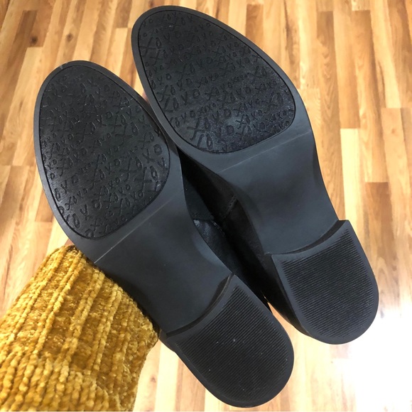 XOXO THAMES Low Block Heel OTK Black Faux Suede Boots Buckle Accent Zipper 8.5M - Picture 11 of 16